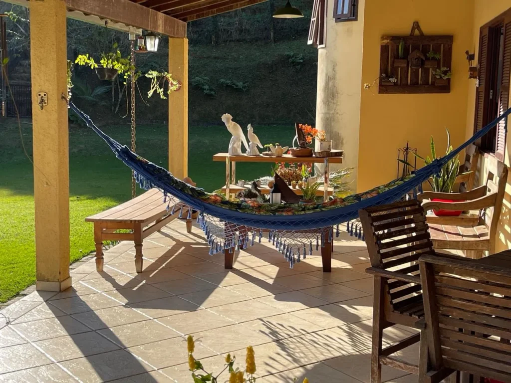 Casa com 3 suítes e terreno de 1.441 m² no Centro, foto 10