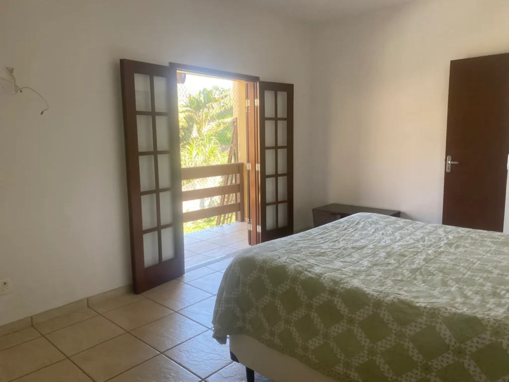 Casa com 3 suítes e terreno de 1.441 m² no Centro, foto 12