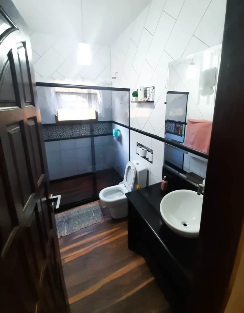 Casa com lareira, energia solar e nascente, foto 12