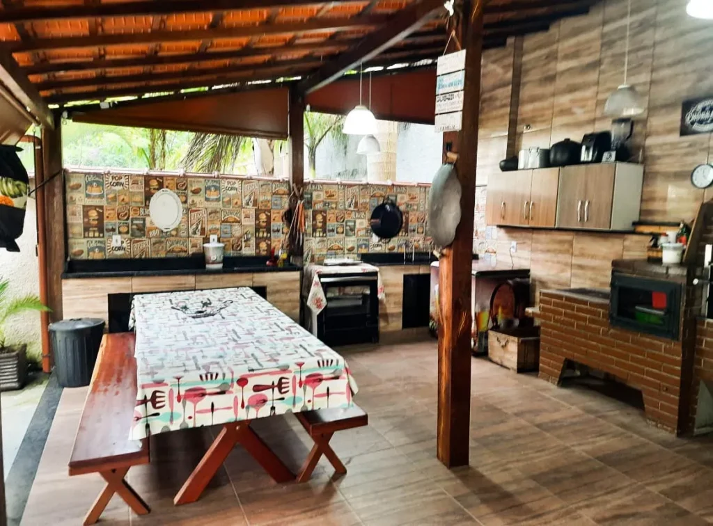Casa com lareira, energia solar e nascente, foto 25