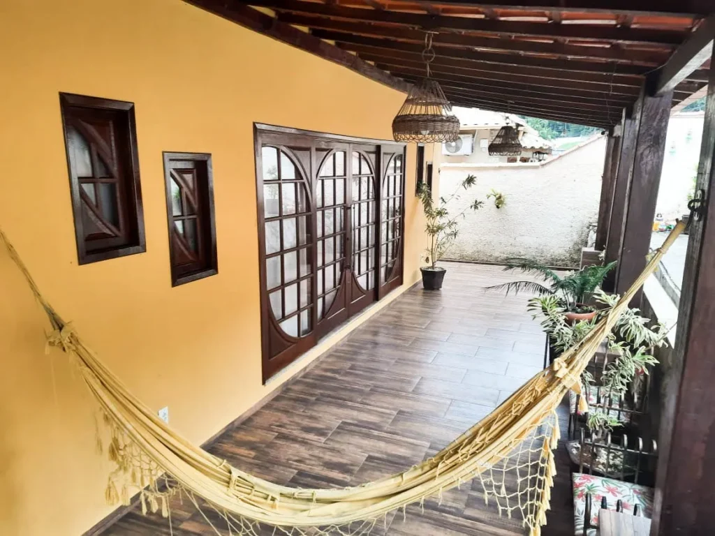 Casa com lareira, energia solar e nascente, foto 3