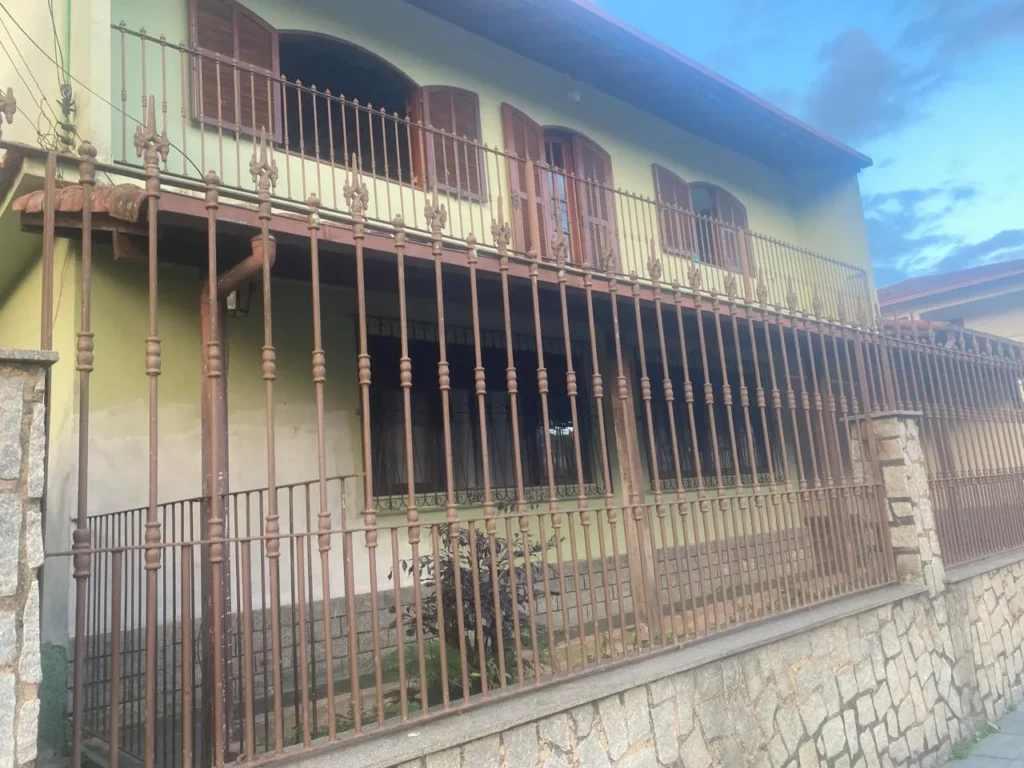 Casa com piscina e sauna no Jardim Ornellas