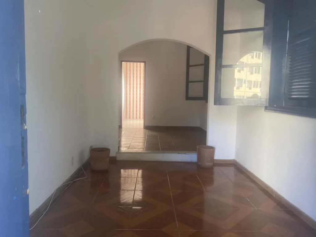 Casa de 2 quartos com terreno de 745 m² no Centro, foto 17