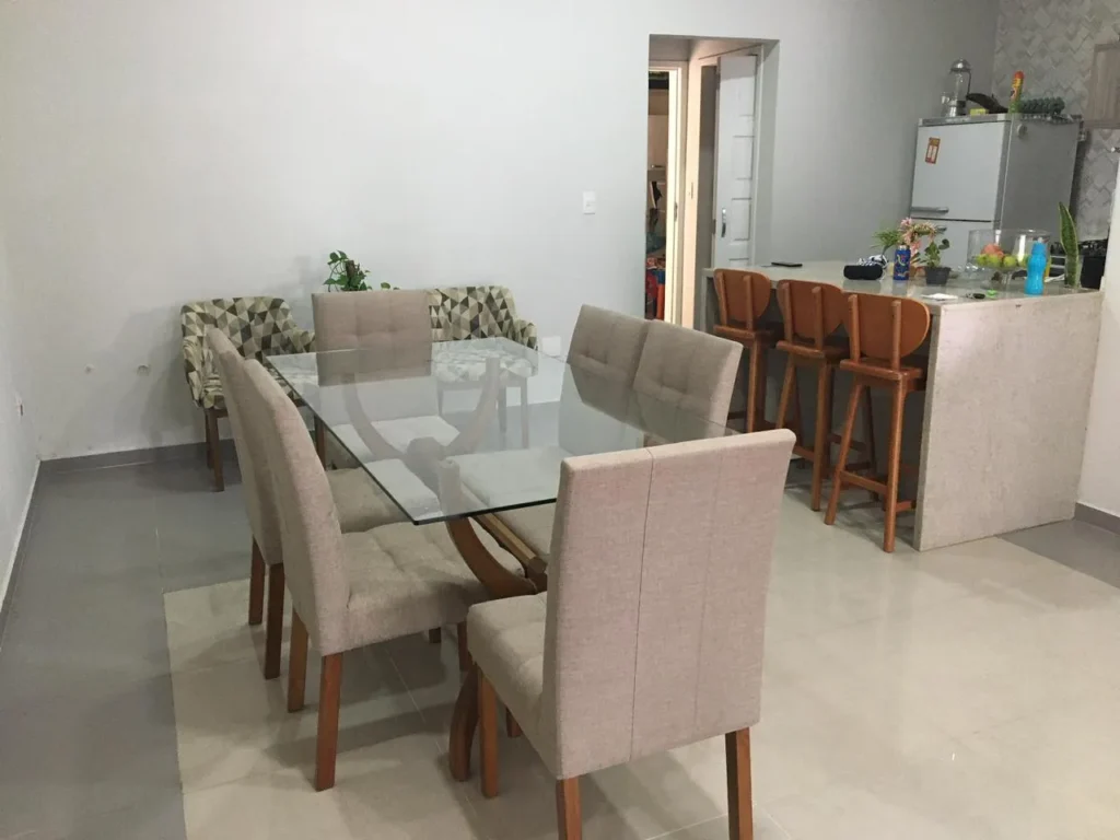 Casa de 3 quartos com área gourmet em área residencial, foto 12