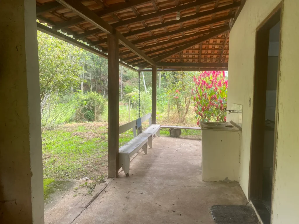 Chácara de 1.353 m² com piscina e casa de 4 quartos, foto 12