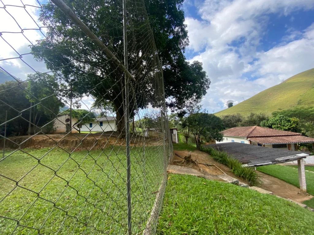 Sítio de 12 hectares com estrutura para pousada, piscina e sauna, foto 13