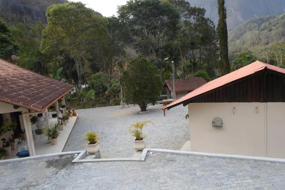 Sítio de 36.000 m² com casa sede, a 2 km do centro de Banquete, foto 3