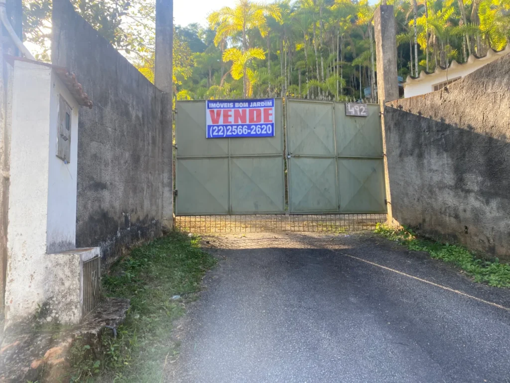 Sítio de 90.000 m² com galpão industrial e acesso asfaltado, foto 5
