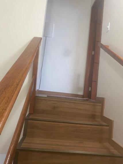 acesso ao segundo pavimento