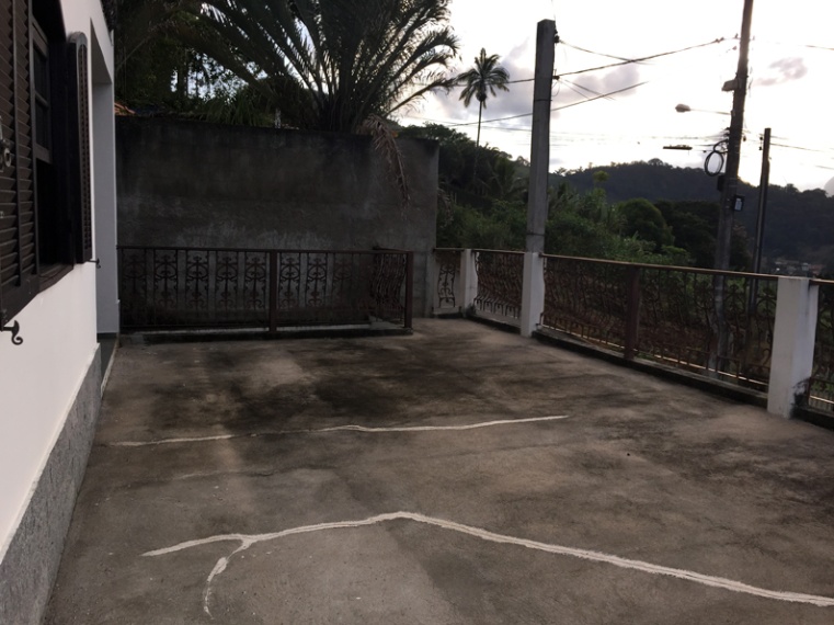 Casa,Venda,Bonita casa com dois pavimentos, garagem para dois carros,1004